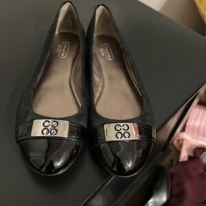 Coach flats